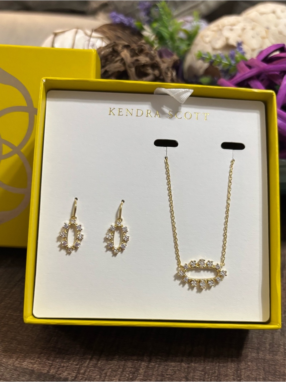 Kendra Scott Eva & Emma Earrings and Necklace Set - Picture 10 of 10